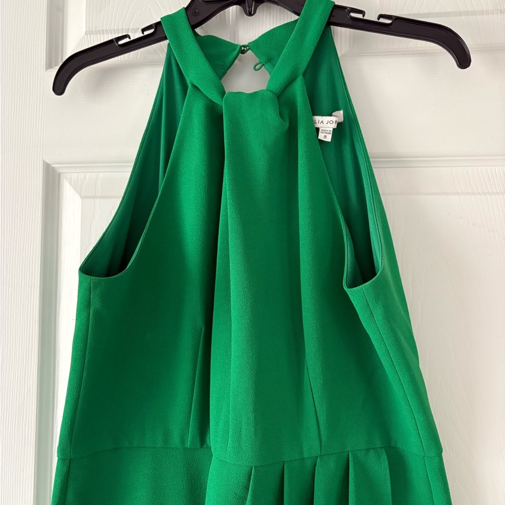 Julia Jordan Midi Length Dress View 3